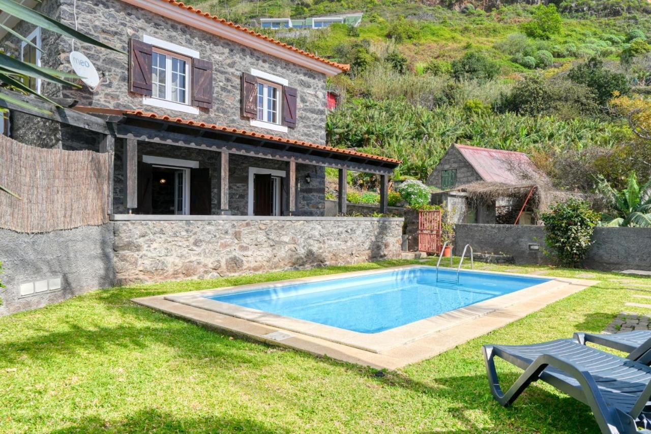 Casa do Pombal, a Home in Madeira Arco da Calheta (Madeira) Exterior foto